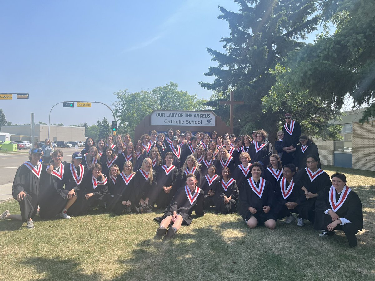 St. André Bessette tweet media