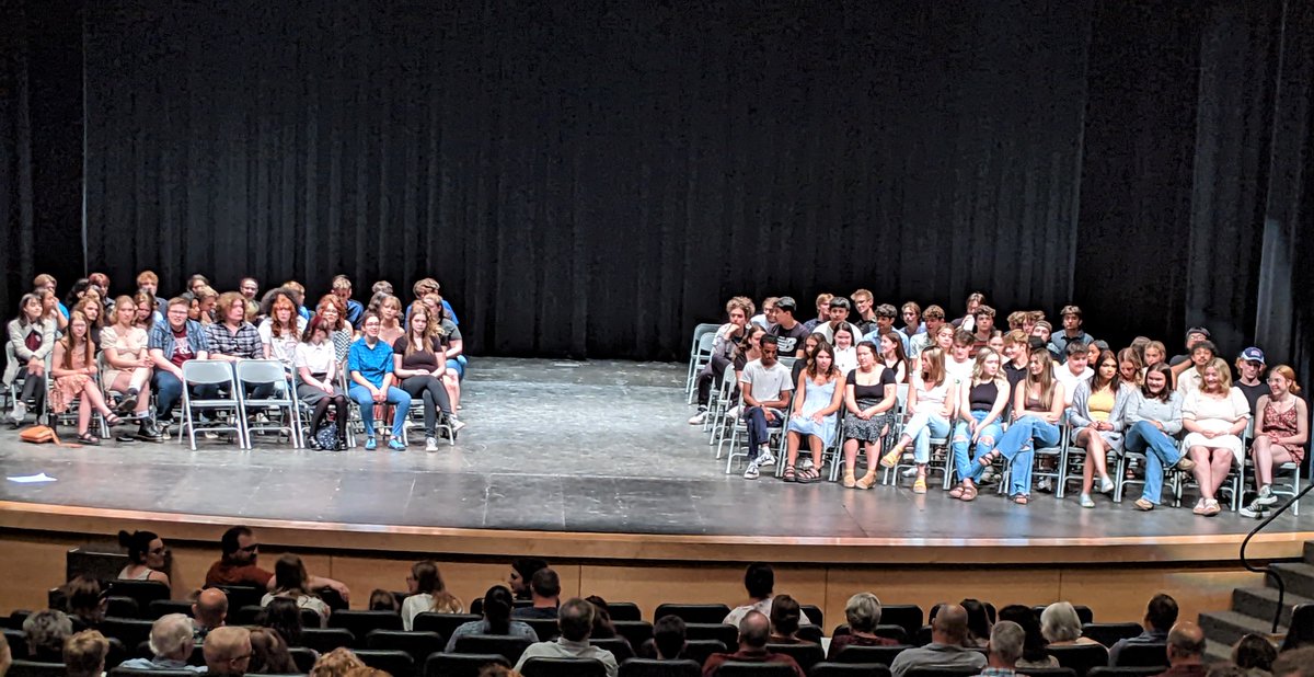 At #Newberg High School's Class of 2023 Senior Spotlight awards ceremony on Wednesday, honorees included a salutatorian and 10 valedictorians. Other highlights included students winning $110,000 in local scholarships from nonprofits, businesses, and individuals. <a href="/newberggraphic/">Newberg Graphic</a>