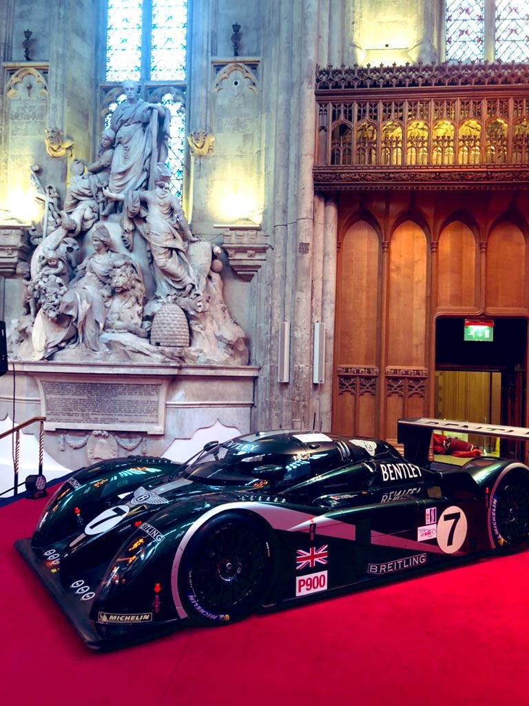 Gig at London’s glorious Guildhall the other day for the Coachmakers Guild, got to share the stage with <a href="/kraynerbaritone/">Kieran Rayner</a>, <a href="/gamalpiano/">Gamal Khamis</a> and the Bentley Speed 8 that won the 2003 Le Mans race. Because obviously