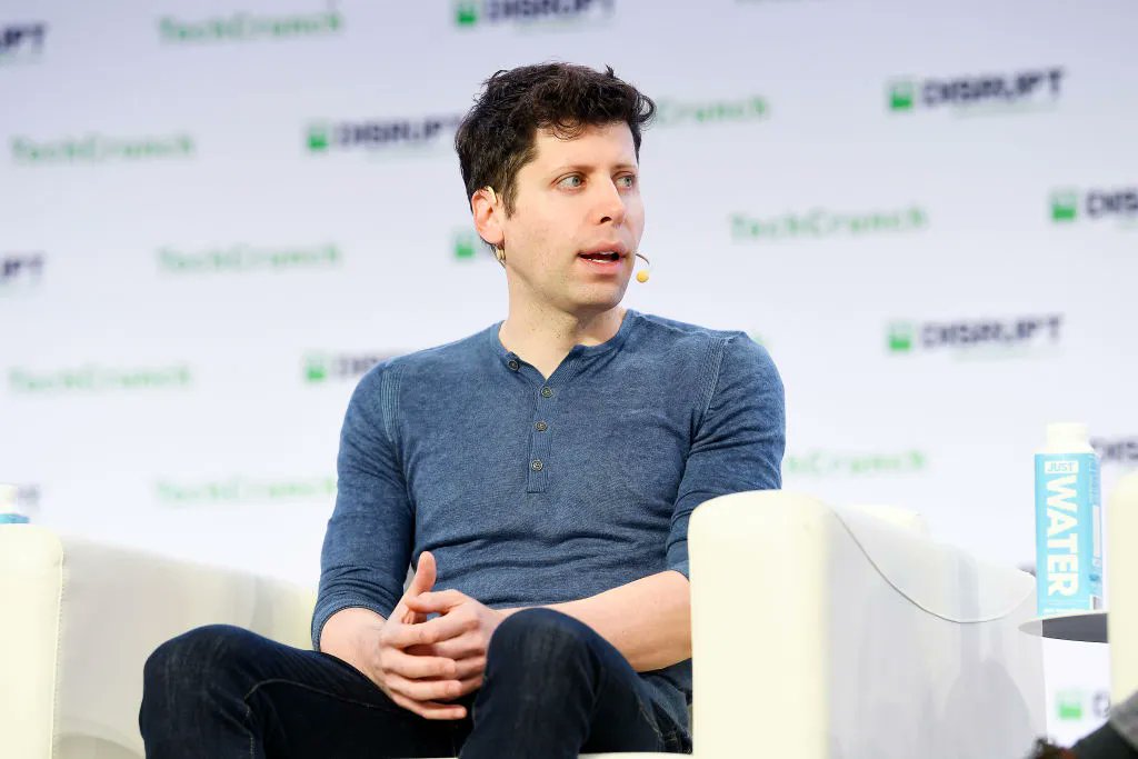 📢 After announcing that he has No IPO Plan Due To 'strange' Company Structure, Sam Altman, OpenAI's CEO, says they are still not training GPT-5. 
For No IPO buff.ly/3qsAxoR  -  For No GPT-5 buff.ly/3MZmwGT. 
#OpenAI #GPT5 #AI #Innovation #Startups #Lawmakers