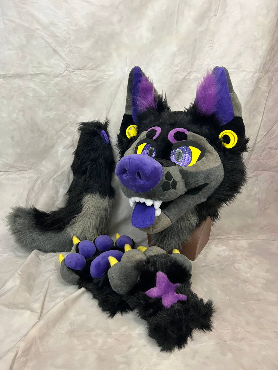 Mostly Bad tweet media