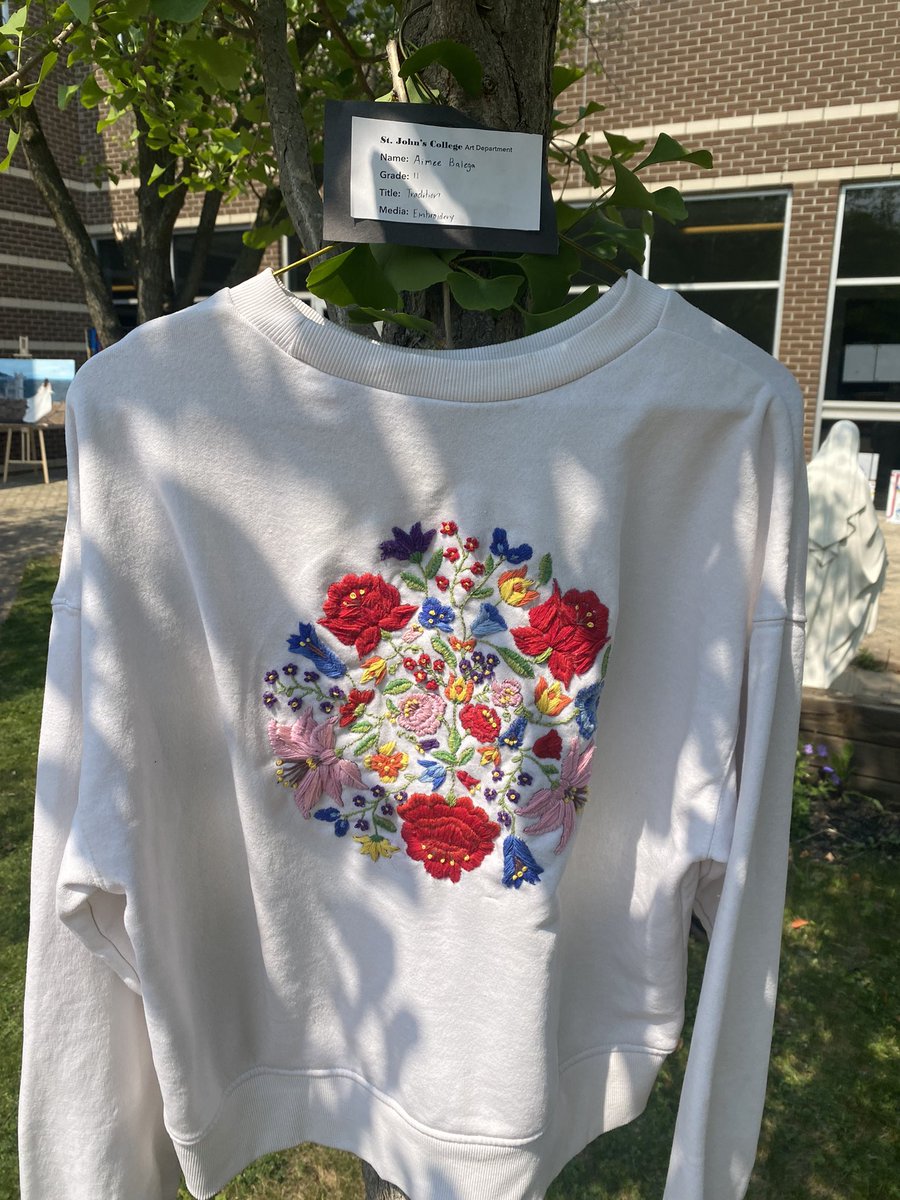 Ms. Rosati tweet media