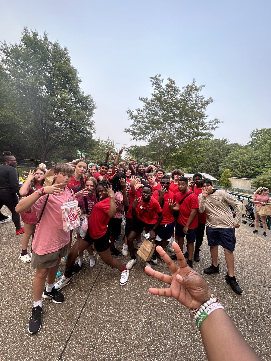 Leadership Academy at Wright tweet media
