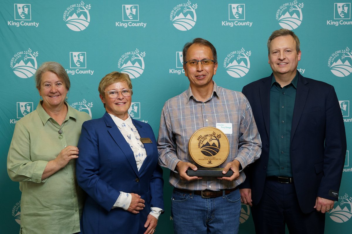 KCDNRP's tweet photo. Congratulations Green Globe Award winners!

@kcexec led a celebration in White Center this week honoring the 2023 winners of the Green Globe Award – the region’s highest recognition for environmental stewardship. https://t.co/8JdWV3vvza