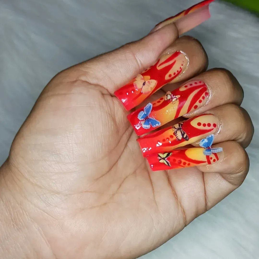 𝐑𝖊𝖉 𝐌𝖔𝖔𝖓 𝐈𝖓 𝐕𝖊𝖓𝖚𝖘 𝐈𝖓𝖘𝖕𝖔 🦋❤️‍🔥✨️ #acrylicnails #kaliuchis #nailinspo #kaliuchisnails #butterflies #airbrushnails #coveralbumnails #nails #htxnails #nailsofinstagram #nailart #nailinspo #nailideas #cute #cutenails #cutedesign #pintrest  #instagood