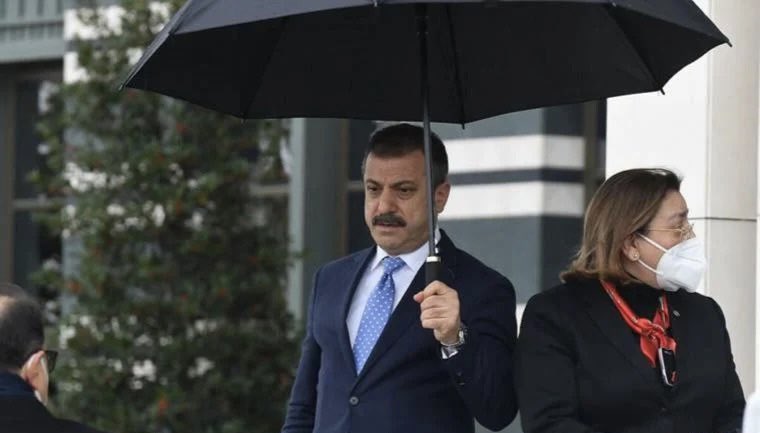TurkeysEconomyC's tweet photo. Yeni BDDK Başkanı Şahap Kavcıoğlu oldu. 

( Türkiye’s Economy Channel ) https://t.co/e0OsUvSGDG