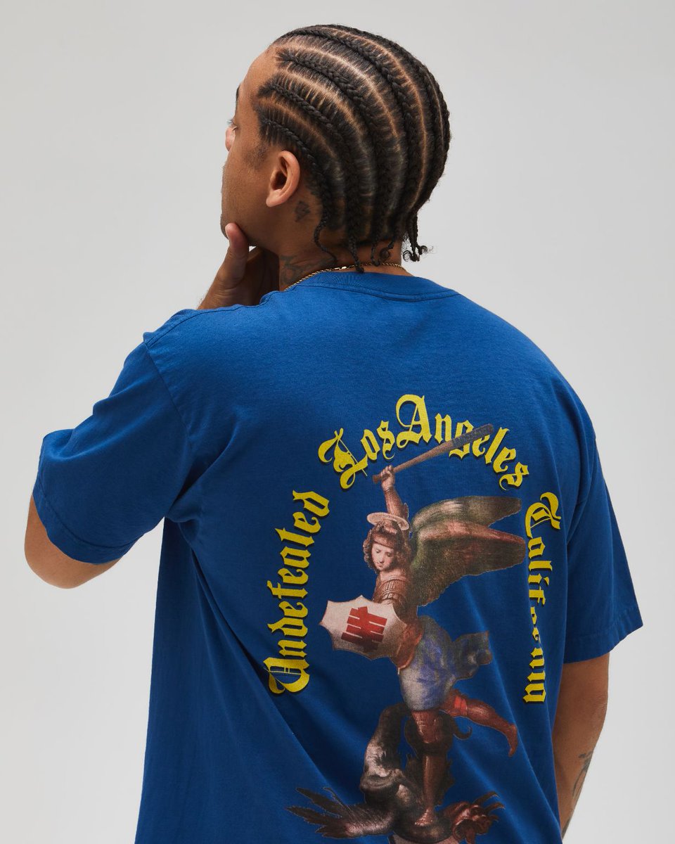 本日12:00よりUNDEFEATED SUMMER 2023 DROP1の新作の発売となりました。

今回はS/S TEEのカラーバリエーション豊富にラインナップを取り揃えております。

新作商品一覧はこちら
▶ bit.ly/3MW86XT

ラインナップはこちら
▶ bit.ly/3qp3TEv