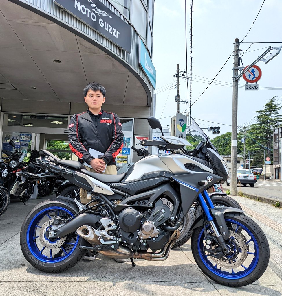 ts_fukuda's tweet photo. RさんME:RIDEでトレーサー900ご利用有難うございます!
トレーサー900と沢山の思い出作って下さいませ!
サブスクで楽しいバイクライフお楽しみ下さい!
#YAMAHA #TRACER900 #meride https://t.co/7XcRkcdlhl