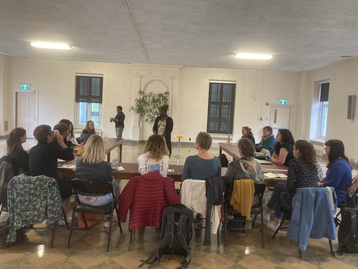 ofqj_france's tweet photo. Une 4e journée faite de #rencontres #inspirantes avec @Sophie_Lagoutte @dearkid @YWCA_mtl #Startop pour les 12 #femmes #leaders qui « Osent en @regiongrandest »
#entrepreneuriat #feminin #engagement #impact #cooperation https://t.co/CCPgjoKNqR