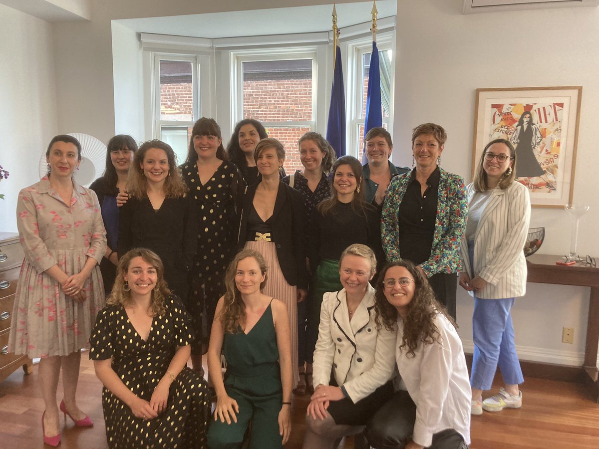 ofqj_france's tweet photo. Une 4e journée faite de #rencontres #inspirantes avec @Sophie_Lagoutte @dearkid @YWCA_mtl #Startop pour les 12 #femmes #leaders qui « Osent en @regiongrandest »
#entrepreneuriat #feminin #engagement #impact #cooperation https://t.co/CCPgjoKNqR
