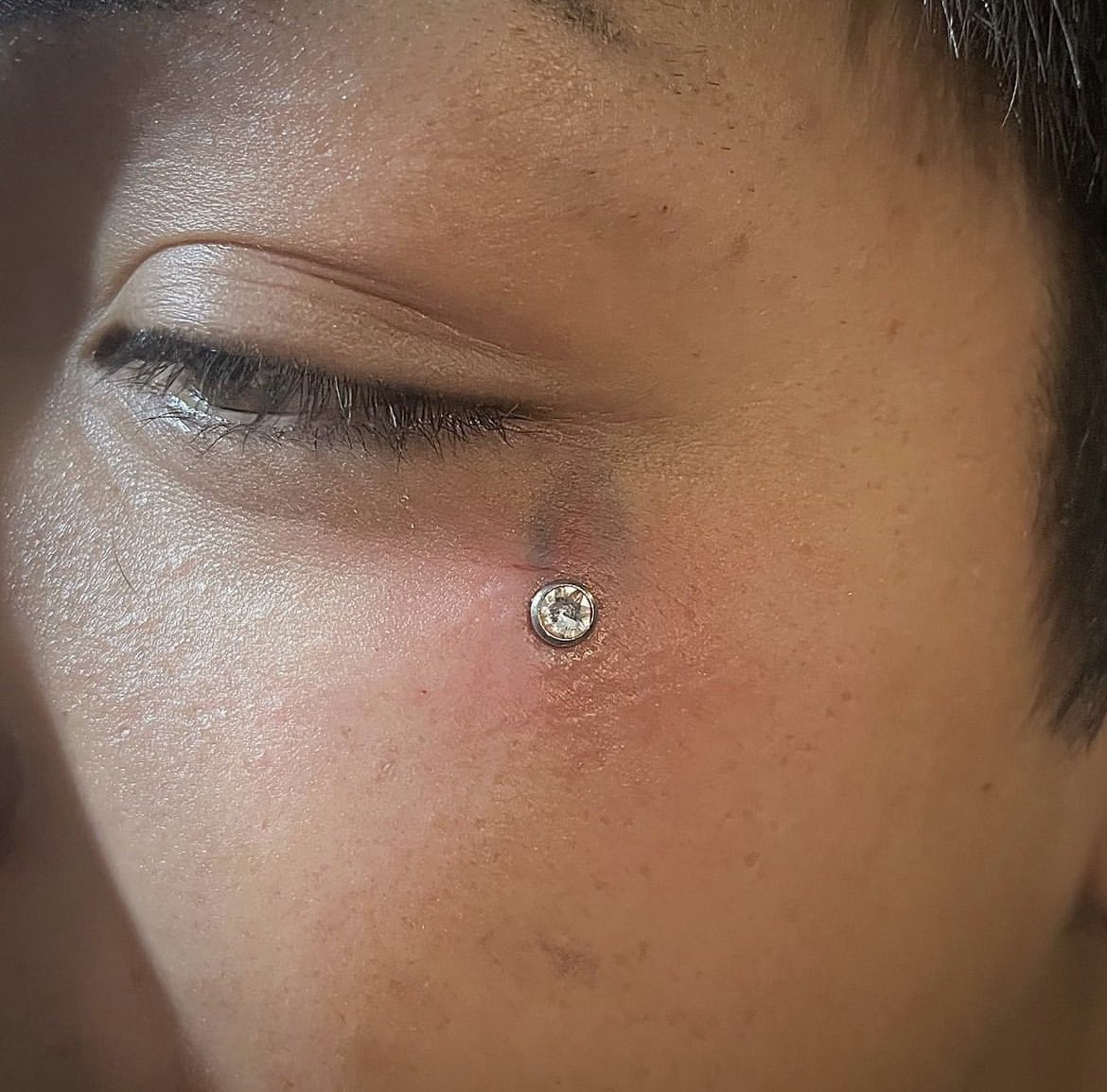 Dermal Piercing by Kenji 

mytats.com

#dermal #piercing #socal #LosAngeles