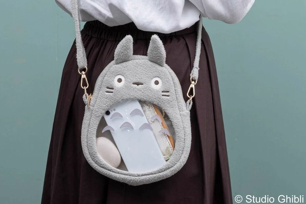 スタジオジブリのトトロやカルシファー型ポシェットが発売決定！手紙として送れる竹うちわも登場！