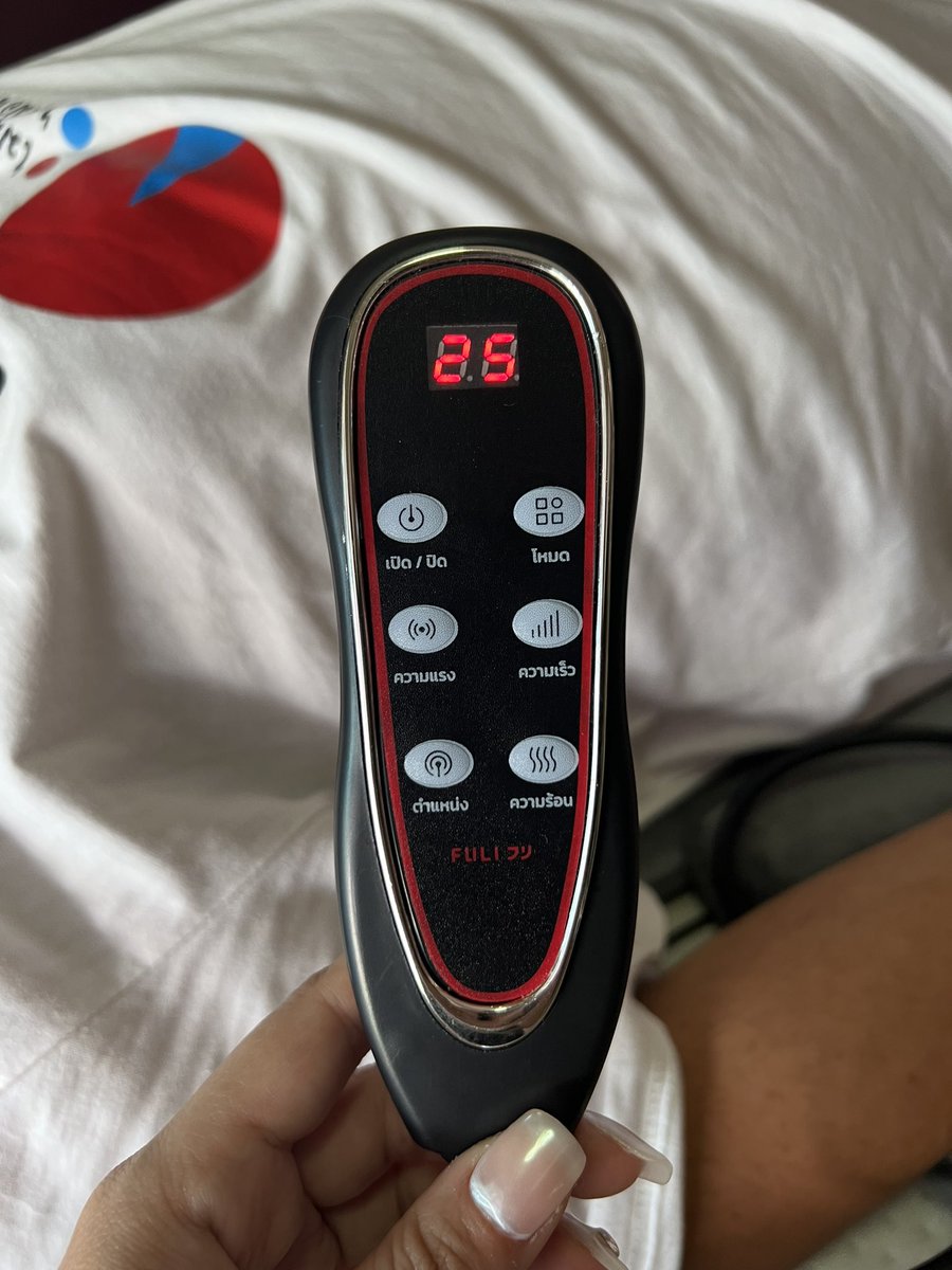 Basniixz's tweet photo. ค้นพบเตียงนวดแก้ปวดหลังปวดขา   
นวดอยู่บ้านได้ ไม่ต้องไปหาหมอนวดเลย 
นี่แหละที่ตามหามานาน เลือกได้เลย 
อยากนวดตรงไหน ปรับได้หมด
 ราคาหลักพัน คุ้มมาก  

พิกัด : https://t.co/EKHxVt7z05 https://t.co/FaHCr46D1h