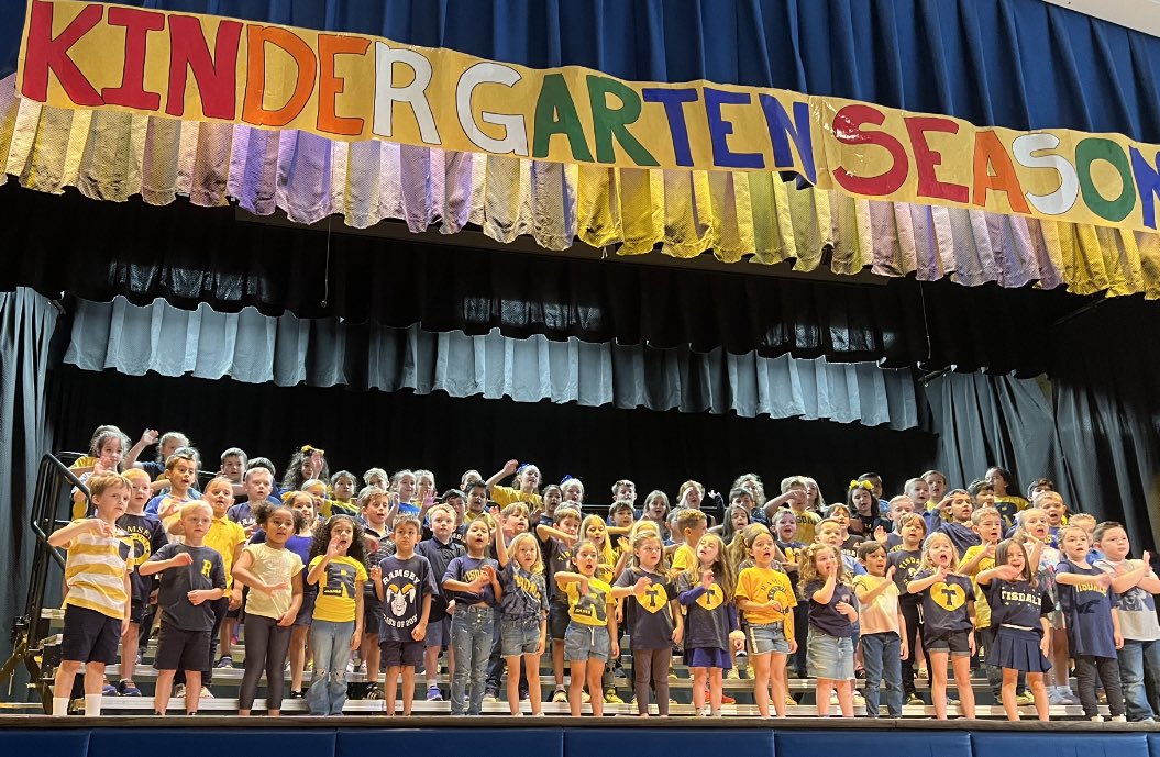 LNagyTisdale's tweet photo. CONGRATULATIONS to our Kindergarten Students and @MusicAtTisdale on a spectacular performance! So proud of these kids! 🎶 🎶🎶
@TisdaleSchool @ramseyNJschools ❤️👏 https://t.co/5WpzjLn4Xe