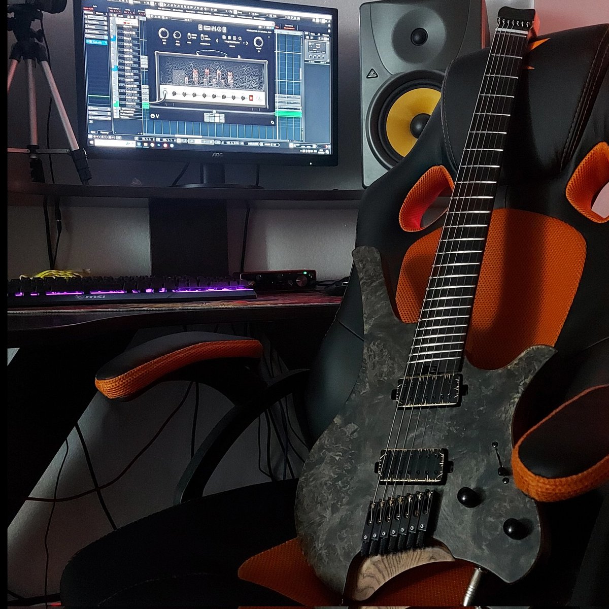 Alex Vas tweet media