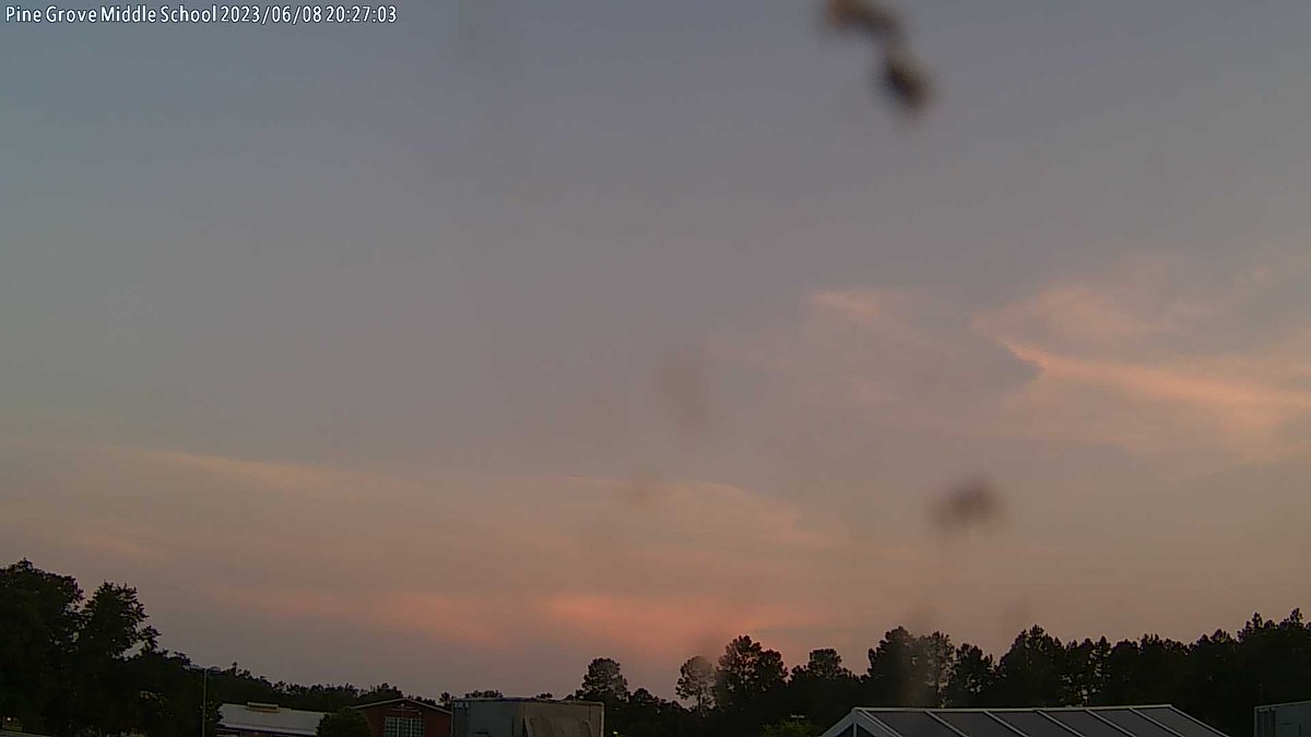 Pine Grove Middle School at sunset and it's 84.6 F.