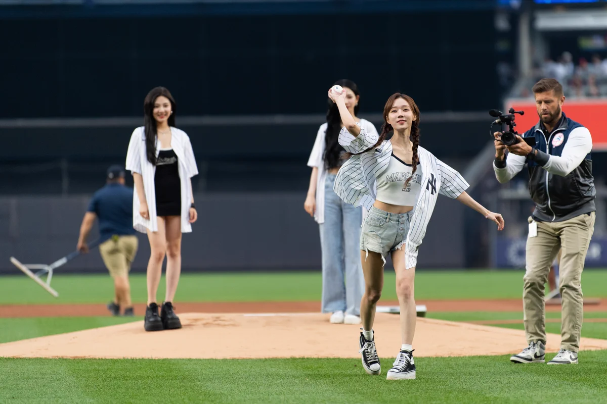 MLB on X: 