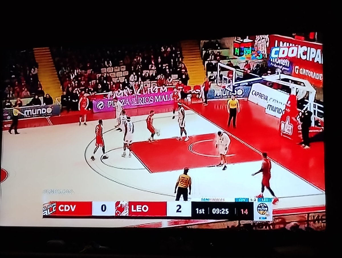 SilvaBeltran's tweet photo. #VamosCDV cómo siempre alentando desde Santiago junto a mi viejo Juan Silva Obando #LNBXCDO https://t.co/RKMxIwaRRP