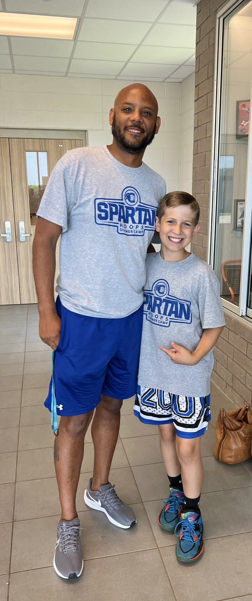 douglass_class's tweet photo. These guys right here did an awesome job for Centennial’s @SpartanHoopsMBB 2023 5th-6th grade basketball camp! Thank you to Coach Jackson and his team for doing what they do! 🏀 https://t.co/sXNxCwngzx