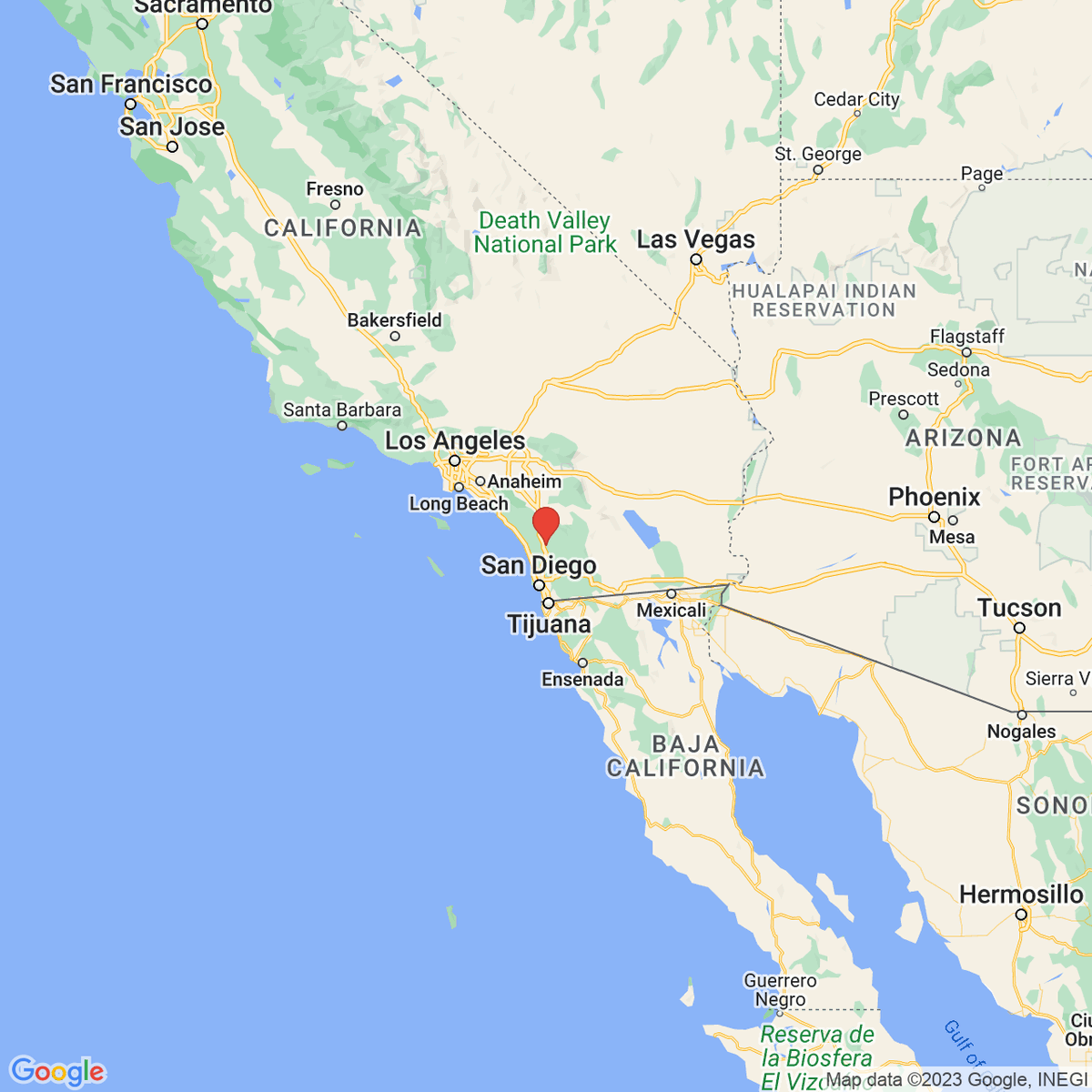 New town every hour on Twitter "Escondido, California Population 151,625 Photos from Google
