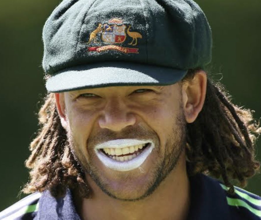 gilly381's tweet photo. Happy birthday Big Boy. Keep smiling down upon us. ❤️☺️🙏#Roy https://t.co/XEt802Fg7n