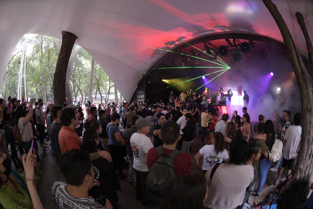 🎊💃 ¿¡Listx para el Segundo Maratón de Sonideros!? 🕺🎊

Mañana saquémosle brillo a la pista y festejemos el 12° aniversario de <a href="/LaConfirmacion/">Sonido Confirmación</a> y el 14° de Joyce Musicolor. Se les une Nacho Mex, curaduría por <a href="/DannyMutamasick/">Mutamasick</a>. #EntradaLibre

+ info: casadellago.unam.mx/nuevo/evento/s…