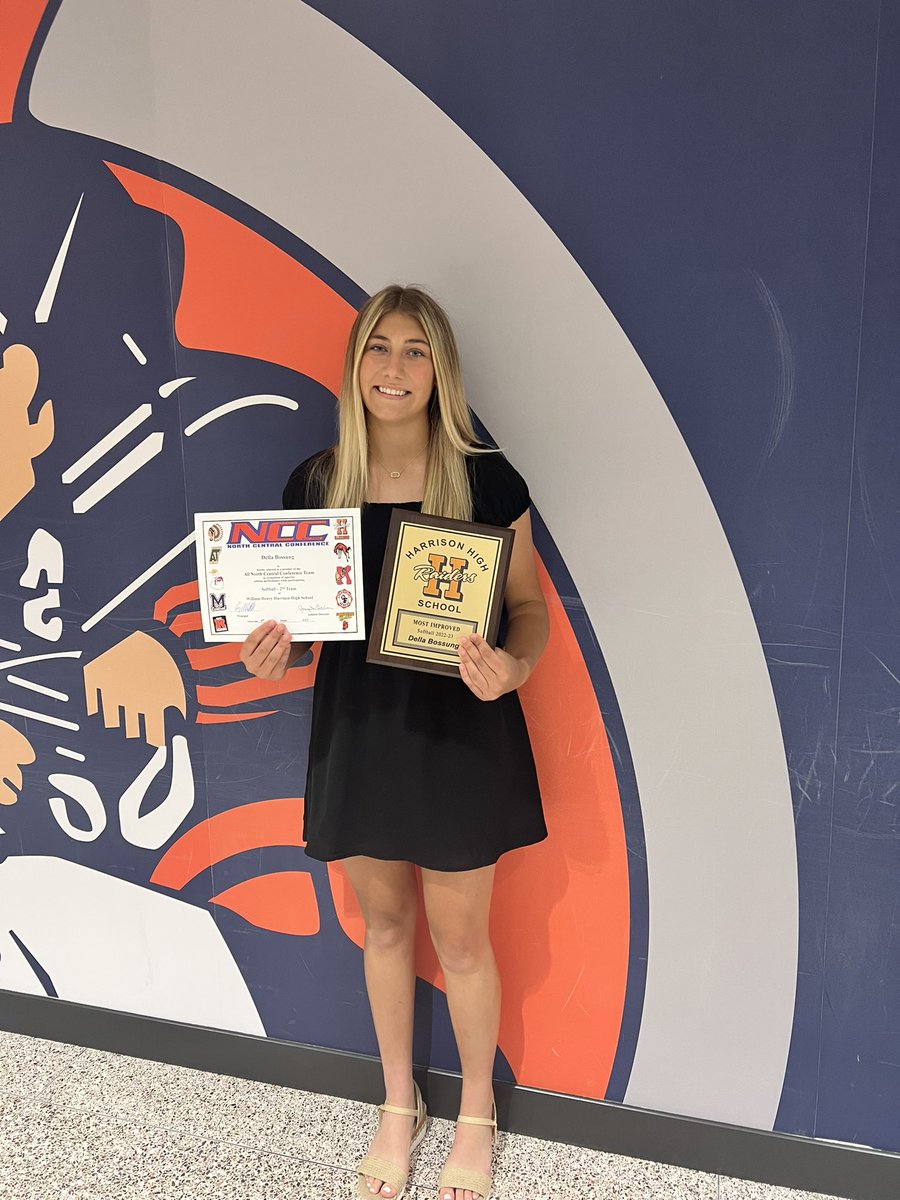 dellabossung08's tweet photo. Awards Banquet tonight to wrap up my freshman season. I was named 2nd Team All Conference! I also received our team’s Most Improved award as well as my first varsity letter. A good end to a great season! https://t.co/TCF61KV3Ux