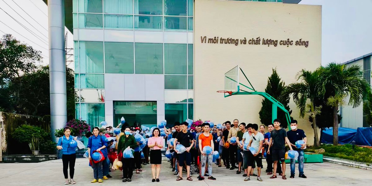 james_flooring's tweet photo. Engineered Hardwood Flooring Manufacturer and Supplier 

Vietnam LeChen FLOORING Corporation 
https://t.co/OUD4a7xI5A 

Sales Director :
Sales@vietnamwoodflooring.com  

#texturesnashville #texturesflooring #flooringisfashion #hardwoodflooring #luxuryflooring https://t.co/GGtyqAwEbs