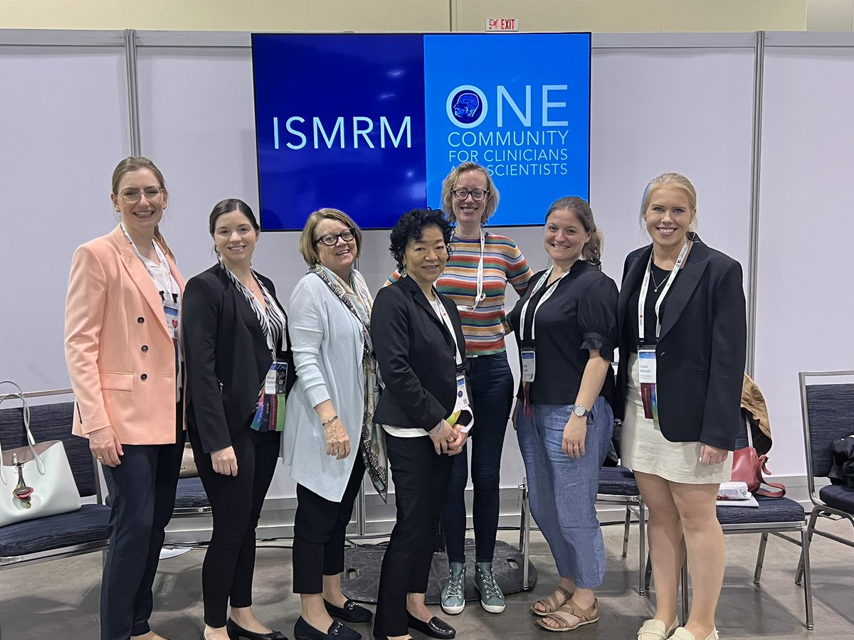 TheklaOe's tweet photo. Awesome discussion at #secretsession Juggling without Juggling - How Women in Academia do it all #ISMRM23
A huge thanks to @MRInicole @claretempany Nola Hilton @AnjavdKolk @niveditaga Molly Bright for sharing their wisdom and experience with us!
@gracemcilvain https://t.co/KVT24r52Y1