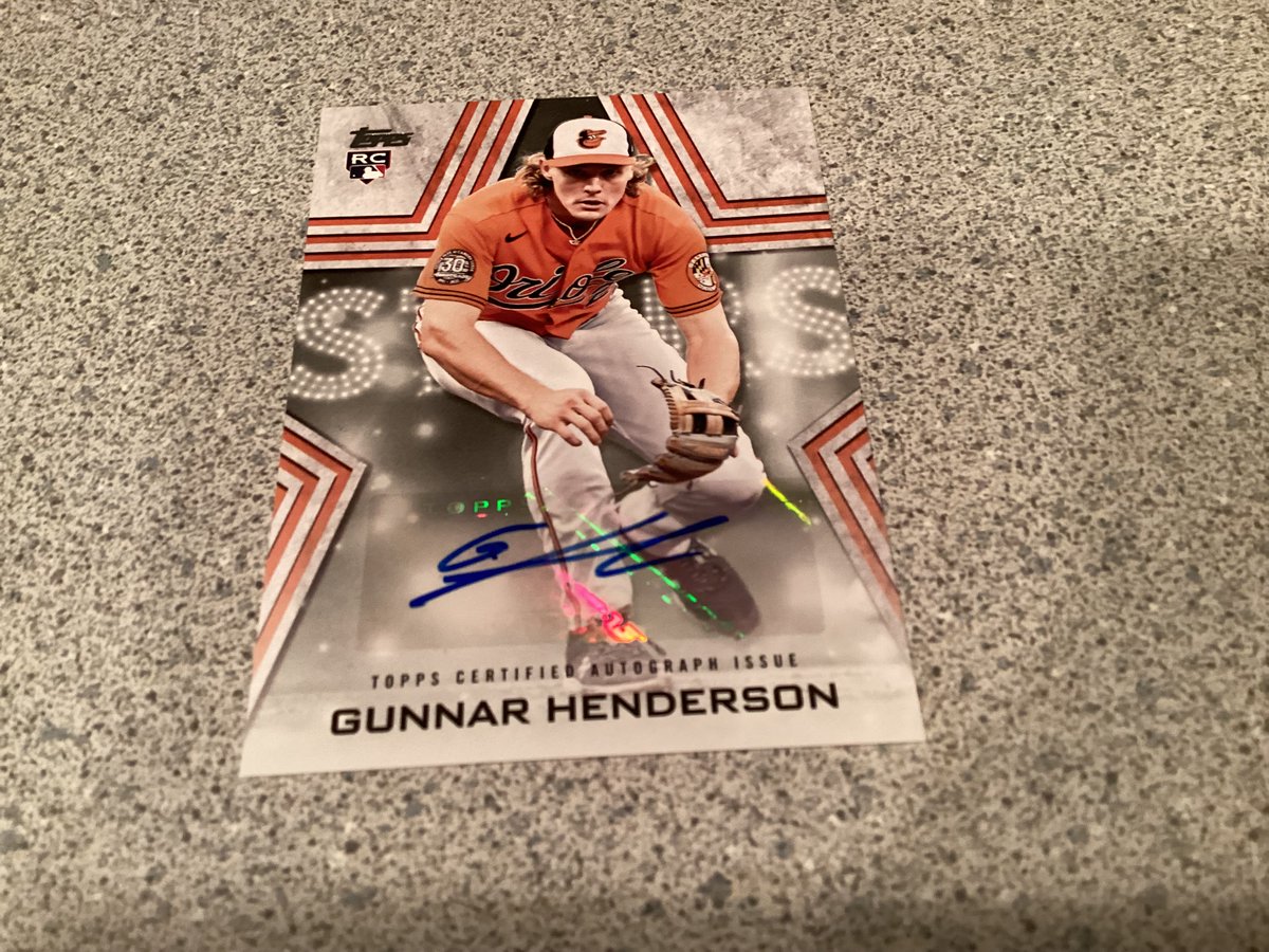 spoliz911's tweet image. 2023 Topps Series 2 Gunnar Henderson Baseball Stars Autographed Card - Fresh pull - $150 shipped with tracking. PayPal please. Thank you! #toppsseries2 #topps @Topps