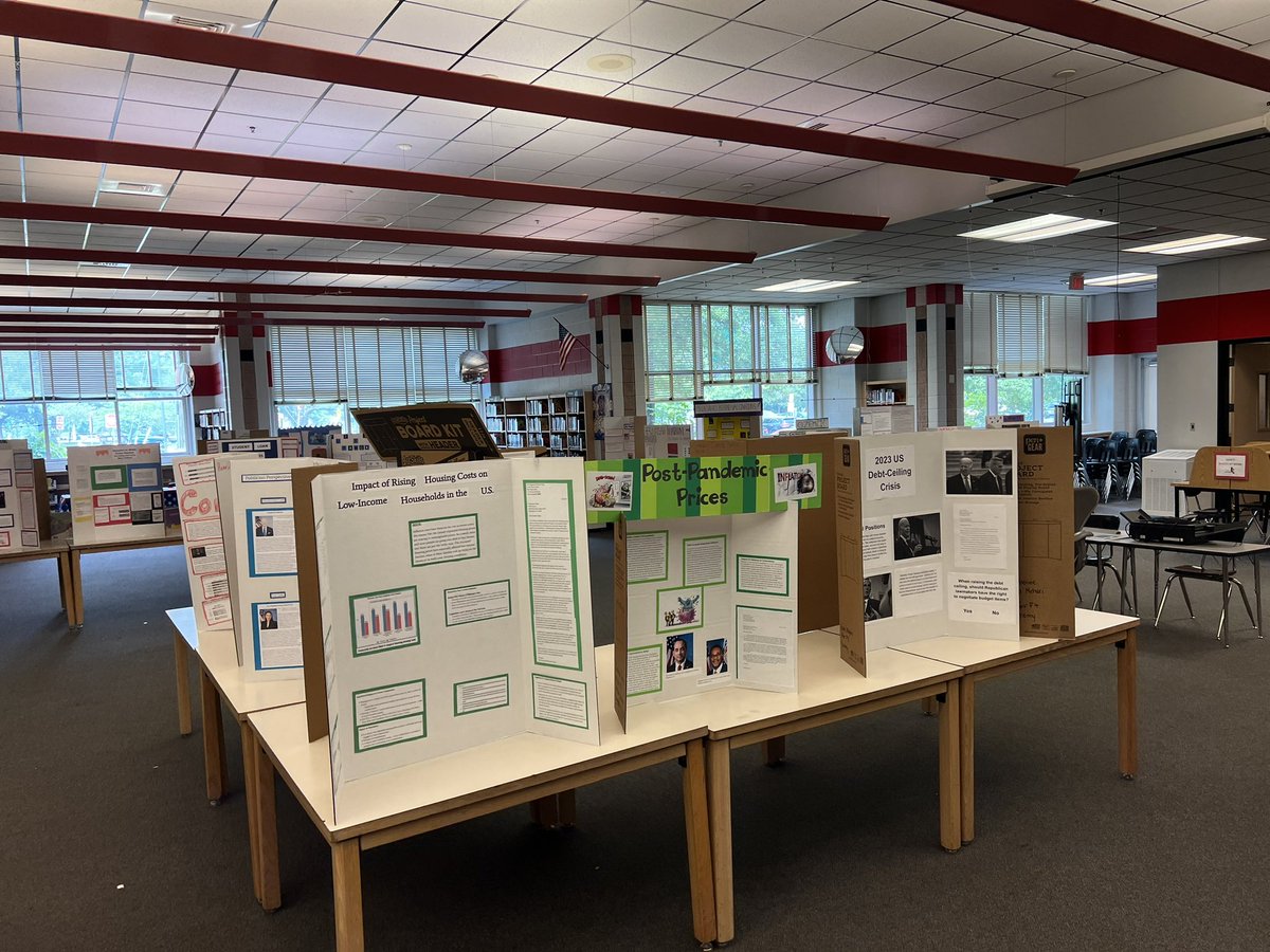 LNCarrillo3's tweet photo. Can’t wait for the GenZ Political Convention tomorrow in the media center! Students are ready!! @blairprincipal @_MsHughes https://t.co/h75emZexk2