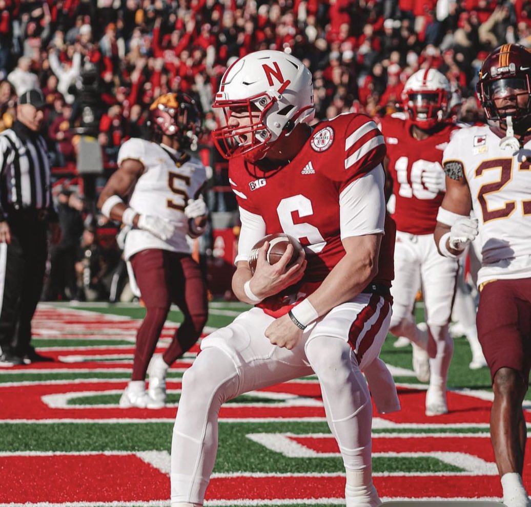 jett washington (@jettwash) on Twitter photo Blessed and honored to say I received an offer from the University of Nebraska !!🔴⚪️
@HuskerFBNation <a href="/DonovanRaiola/">Donovan Raiola</a> <a href="/GarretMcGuire/">Garret McGuire</a> <a href="/CoachMattRhule/">Matt Rhule</a> <a href="/BlairAngulo/">Blair Angulo</a> <a href="/BrandonHuffman/">Brandon Huffman</a> <a href="/ChadSimmons_/">ChadSimmons</a> <a href="/BishopGormanFB/">Gaels Football</a> <a href="/GusMcNair009/">Gus McNair</a> <a href="/VaBranch/">Shéva “Coach Va” Branch</a> <a href="/adamgorney/">Adam Gorney</a> <a href="/GregBiggins/">Greg Biggins</a> <a href="/DemetricDWarren/">Demetric D. Warren</a> Blessed and honored to say I received an offer from the University of Nebraska !!🔴⚪️
@HuskerFBNation <a href="/DonovanRaiola/">Donovan Raiola</a> <a href="/GarretMcGuire/">Garret McGuire</a> <a href="/CoachMattRhule/">Matt Rhule</a> <a href="/BlairAngulo/">Blair Angulo</a> <a href="/BrandonHuffman/">Brandon Huffman</a> <a href="/ChadSimmons_/">ChadSimmons</a> <a href="/BishopGormanFB/">Gaels Football</a> <a href="/GusMcNair009/">Gus McNair</a> <a href="/VaBranch/">Shéva “Coach Va” Branch</a> <a href="/adamgorney/">Adam Gorney</a> <a href="/GregBiggins/">Greg Biggins</a> <a href="/DemetricDWarren/">Demetric D. Warren</a>