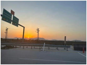 FengLingkaiSPIC's tweet photo. Driving the neighbor's Toyota to chase the sunset, it gradually gets dark. The sky and sunset become more and more beautiful. I will always love the sunset in Türkiye! https://t.co/qTOblBHMzu