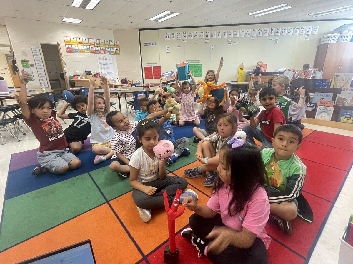 T is for toys 🧸 #kindergartencountdown