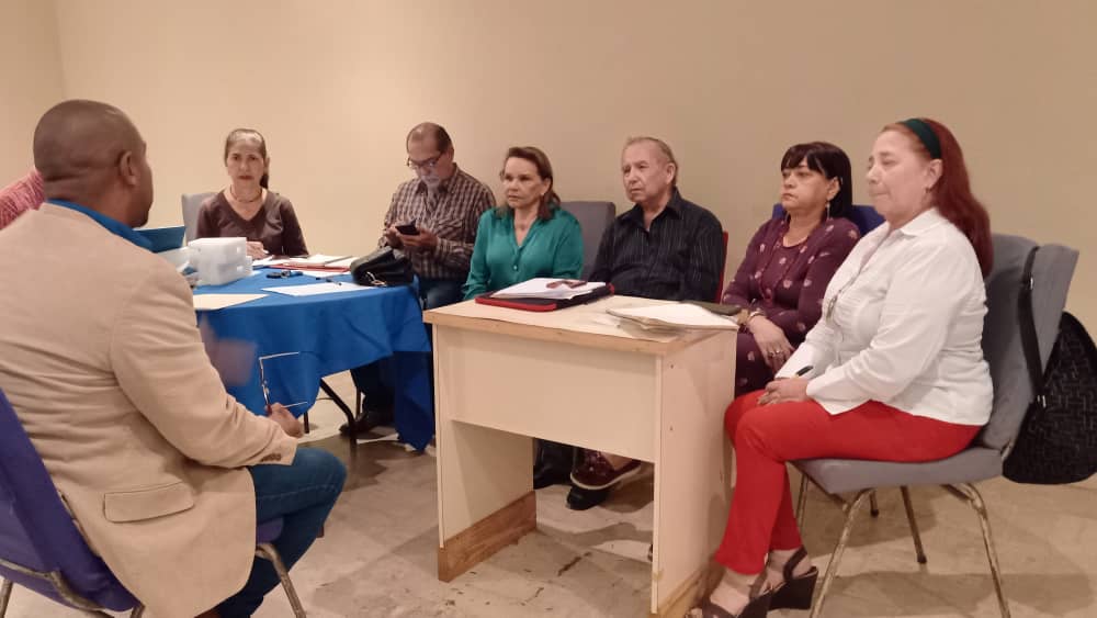 zulianoticiaof's tweet photo. Víctor Ruz impulsa la campaña Uno+ de cara a las primarias
https://t.co/7grFdhL0YJ https://t.co/hJH72mWp4q