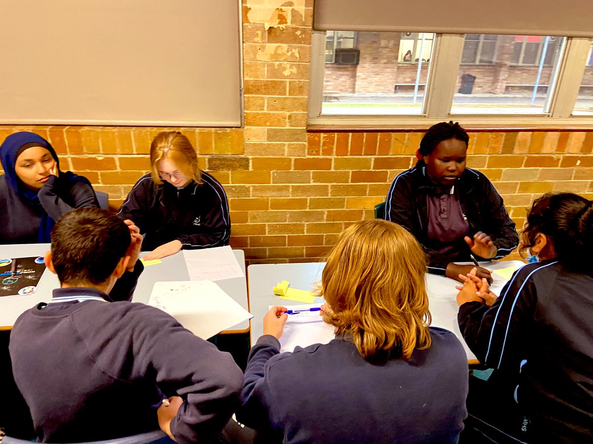 Stage5Curiosity's tweet photo. Curiosity Week day 4 @JamesMeehanHS: Filming and editing, tasting testing (for body reactions), vigilante and conspiracy theory exploration, student vs teacher debating and much much more… what a day 4. @PBordado https://t.co/cagoxTccxu