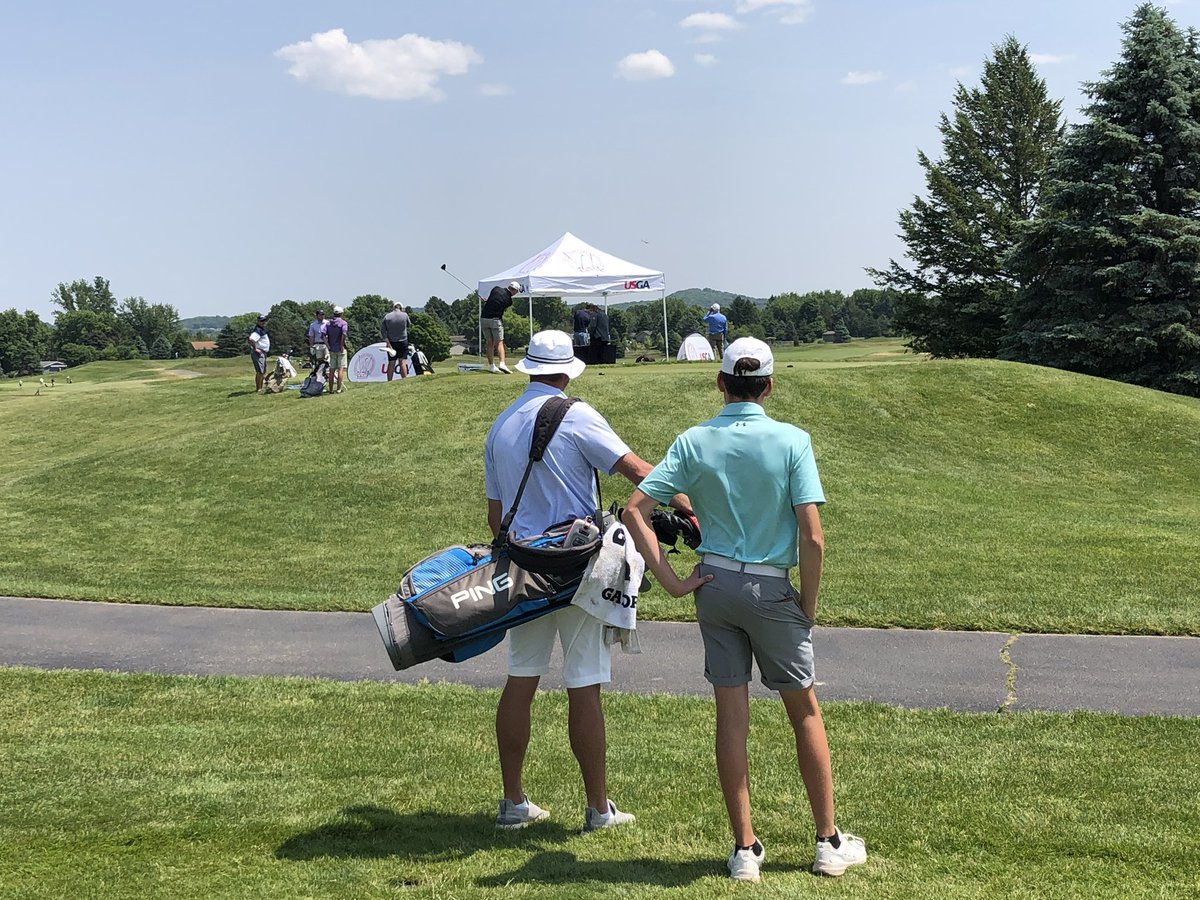 putt4dough24's tweet photo. Picked up a loop at the @USGA Jr Am qualifier today at Washington Cty.  Proud of my player for taking it one shot at a time all day.  As a side note - 5 hours of golf is normally 36 holes for me! @bradkowieski I think Brody needs a lighter bag for his bday 👊🏼 https://t.co/3YvngutOYS