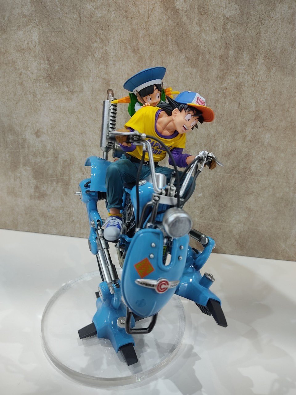 メガトレショップ DRMEX 孫悟空&孫悟飯&二足歩行ロボット