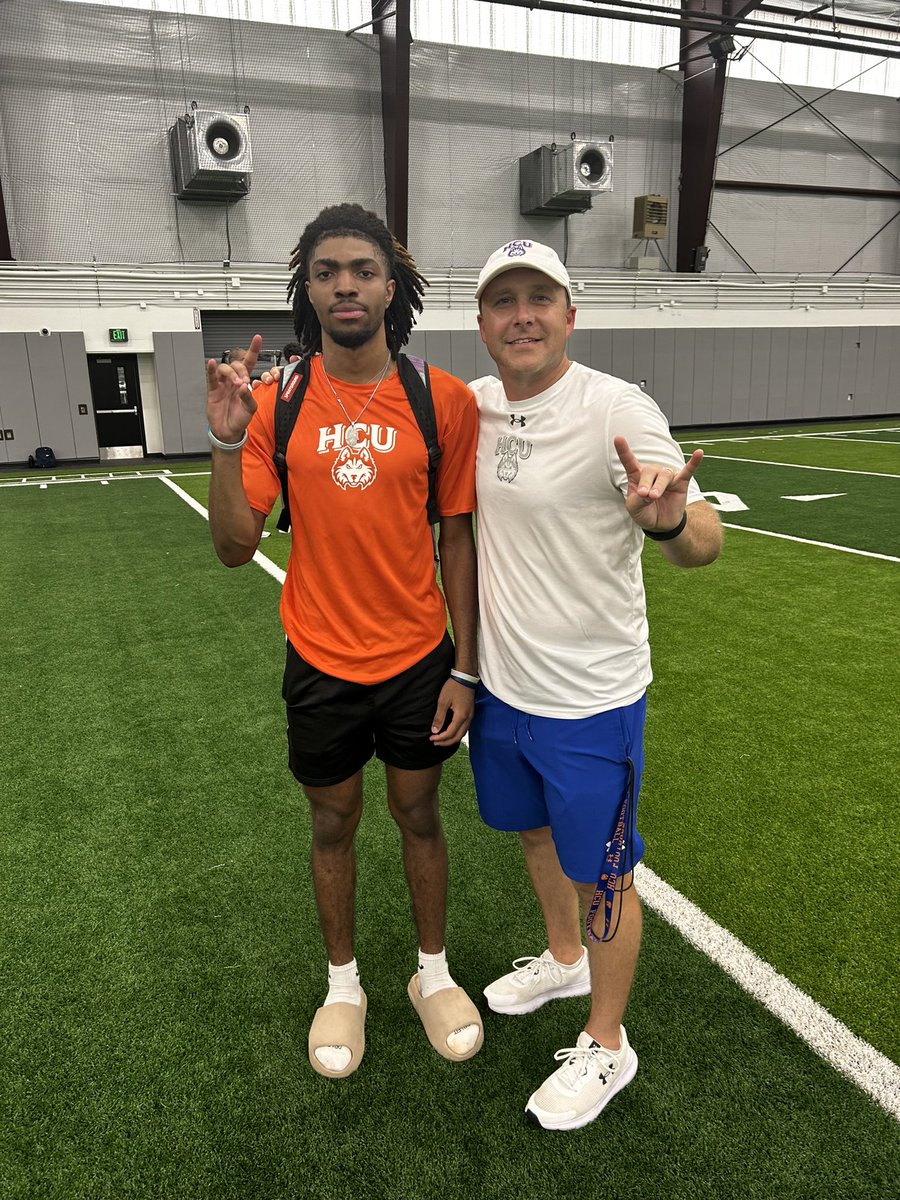 Had a great time enhancing my skills and competing today. Thank you HCU for the opportunity! <a href="/HCUFootball/">HCU Football</a> <a href="/Coach_BHarris/">Coach Braxton Harris 🐪</a> <a href="/Coach_Hinshaw/">Roger Hinshaw</a>