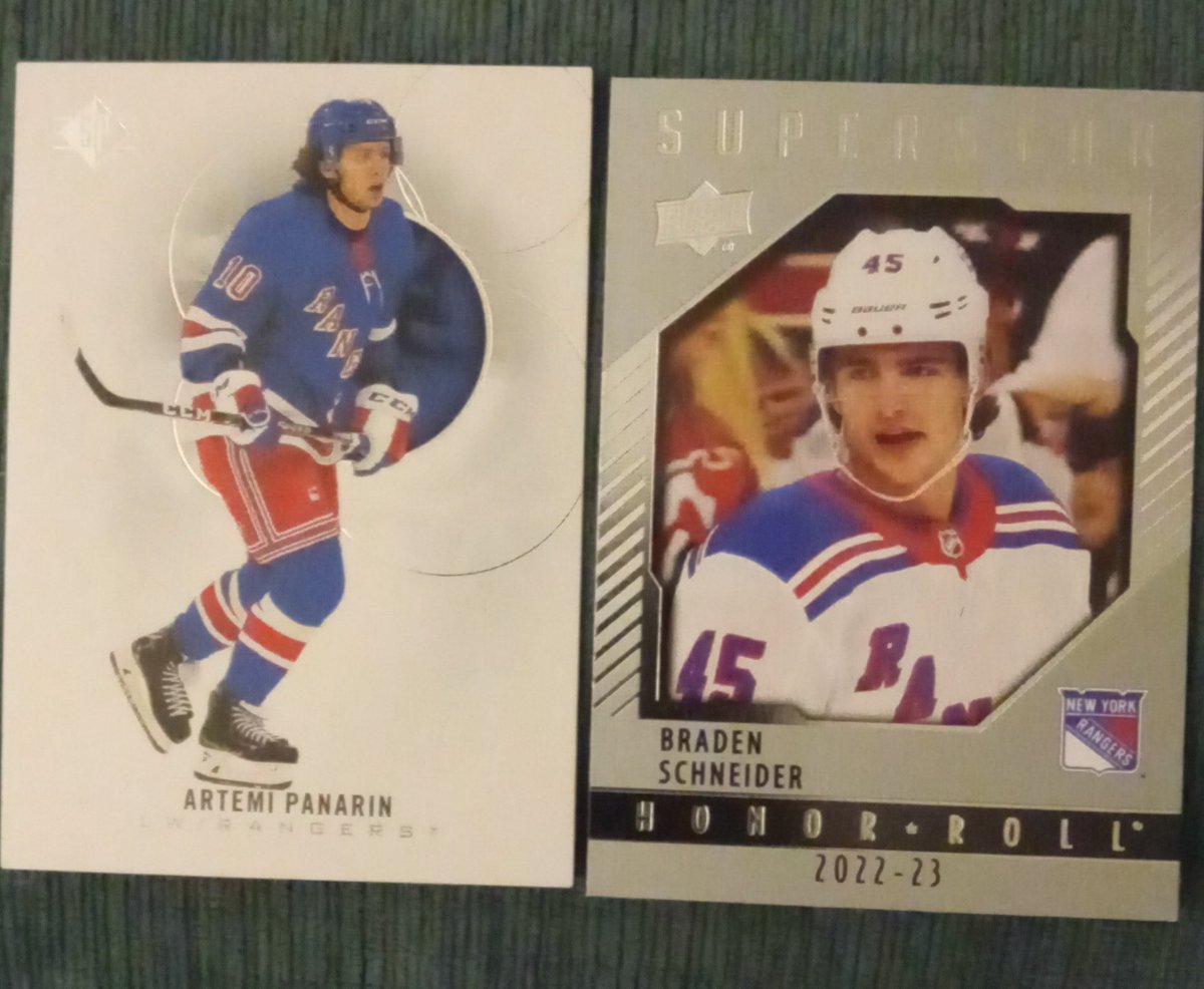 delspacefranco's tweet photo. Small trade with @WaxPack916 for #1952Bowman #LukeEaster - love my hobby community - thanks Steve! Plus, he sent #NYRangers! https://t.co/sJ7xI917p6