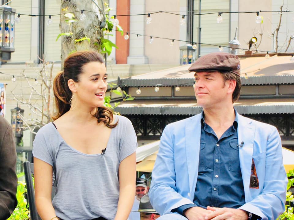 DrmCtchrZen's tweet photo. Happy #FridayFeels #MOTEvation #Love #TheTouch #Smile #EyesSayItAll #NoMatterWhat #TrueBesties #CotedePablo #MichaelWeatherly #Happiness #TimeWillTell #TheirPace @donutsdebsdibs @katiemusher @MariaJoseGlobal @MissKatie221 @thierryiverson being real just like Ham and Cheese. 🥰🕊️ https://t.co/chb8CEhmLf