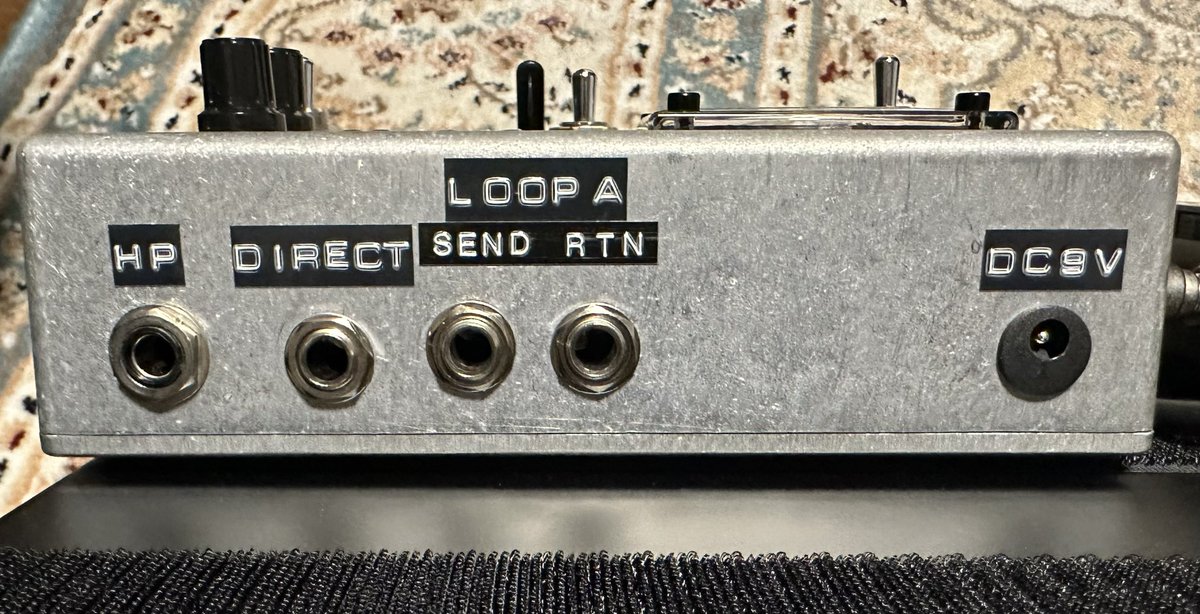 system_of_unity's tweet image. チューニングステーション
プロトタイプ作っていただきました。

ローディーさんだけでなくDTM環境や工房さんとかで使用出来るかなと思います。

お声かけください🙇‍♂️🙇‍♂️🙇‍♂️