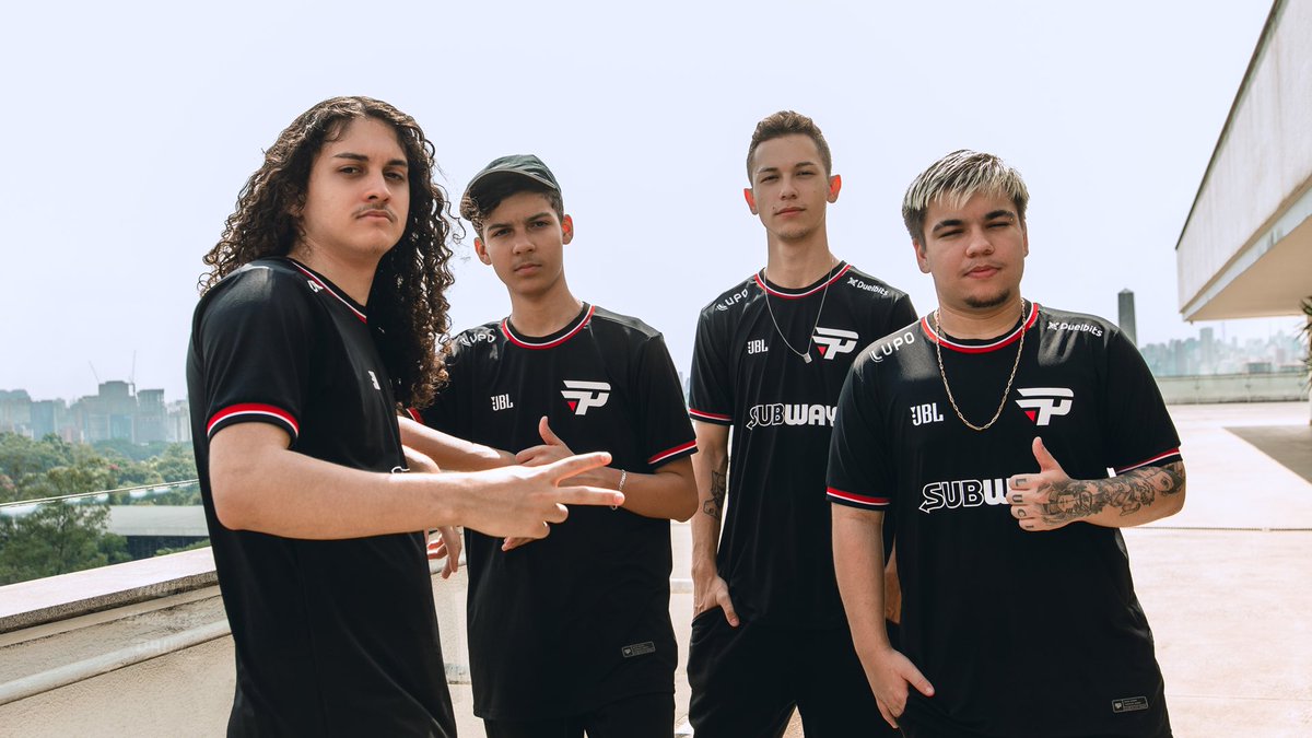 paiNGamingBR's tweet image. [FF Emulador] 

fechamo a noite com +1 título 🏆🔥🔥 LIGA TALENTS É NOSSA 

vcs sao insanos dms e merecem mt esse troféu, fml 🙏 parabéns @LUCI_x7, @pain_terrorrlq, @Sacolaofc e @guizinff_ofc!

AQ É #GOpaiN