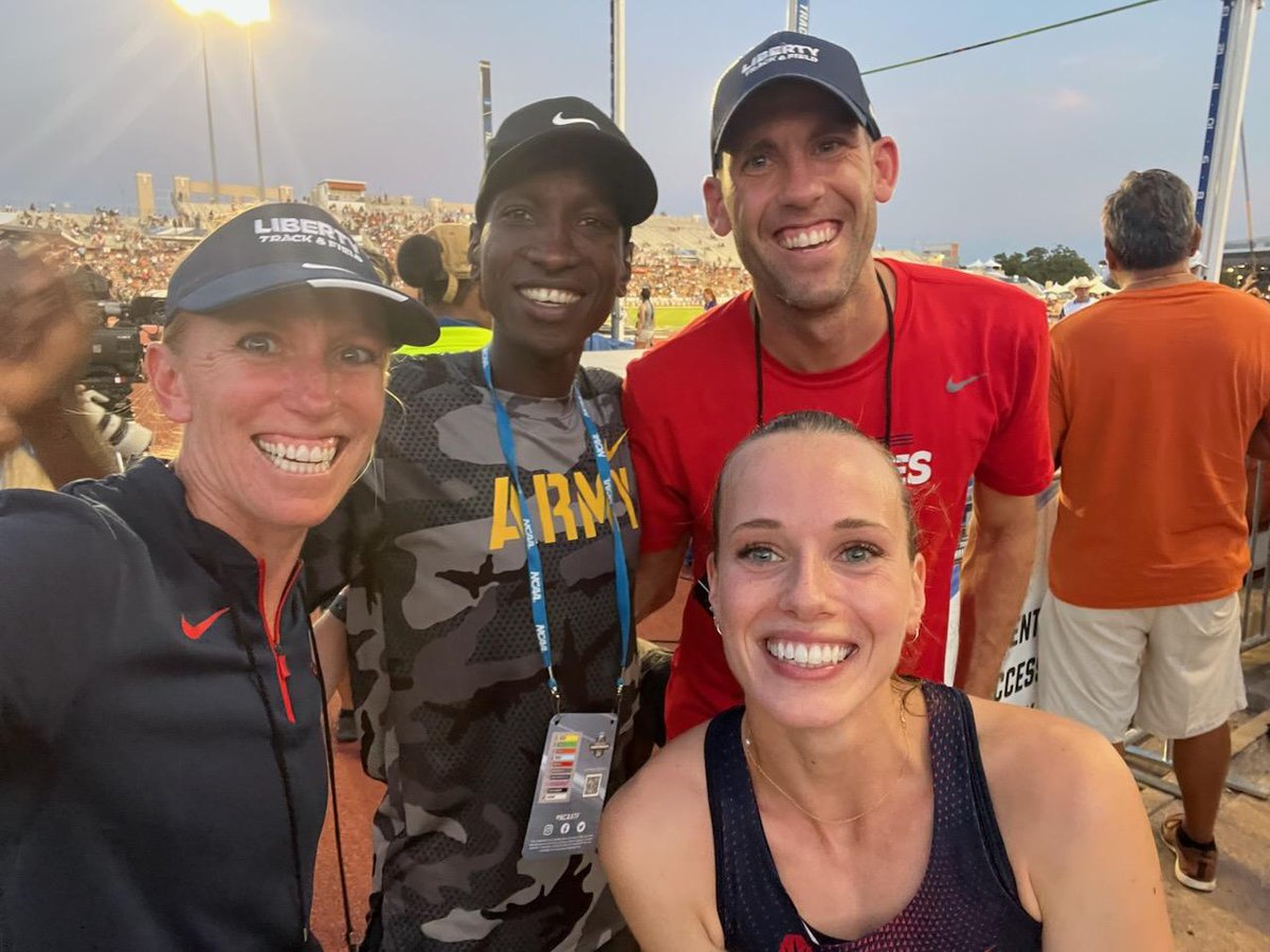 Liberty XC & TF (@liberty_xctf) on Twitter photo Some very happy Flames, past and present!
Thanks, <a href="/ChelangaSam/">Sam Chelanga</a>, for coming out to support Calli! Some very happy Flames, past and present!
Thanks, <a href="/ChelangaSam/">Sam Chelanga</a>, for coming out to support Calli!