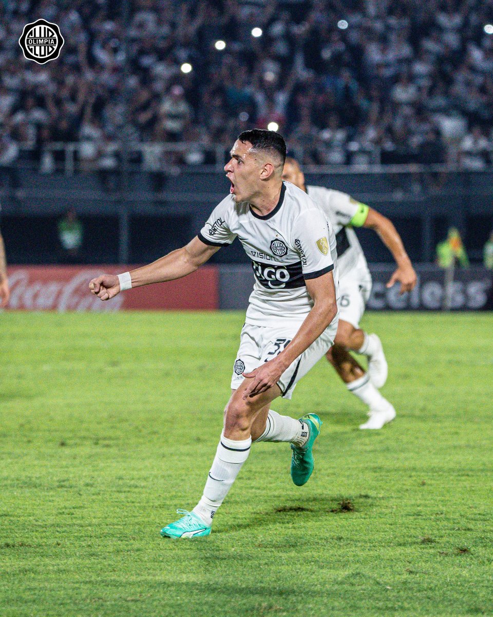🤯 ¡Hay que pegarle así a la pelota, Dieguito! 🤩