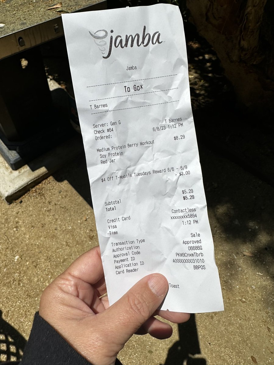 tanjab's tweet photo. @TMobileHelp @JambaJuice What’s wrong with this picture? The T-mobile Tuesday offer is $4 off your next order but instead the discount received after purchase was only $3. Math is hard! https://t.co/kekY4qc03Q