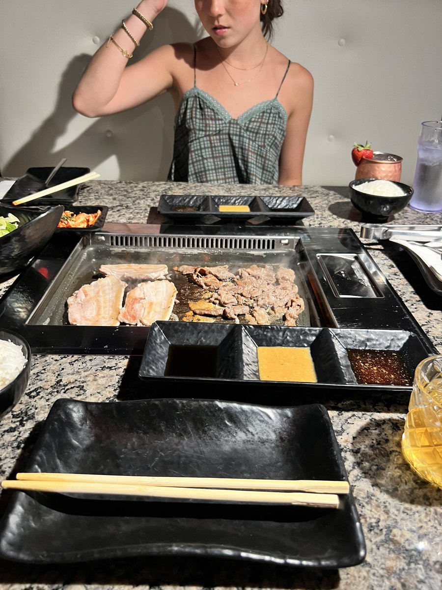 𝔟𝔬𝔫𝔤𝔩𝔬 tweet media