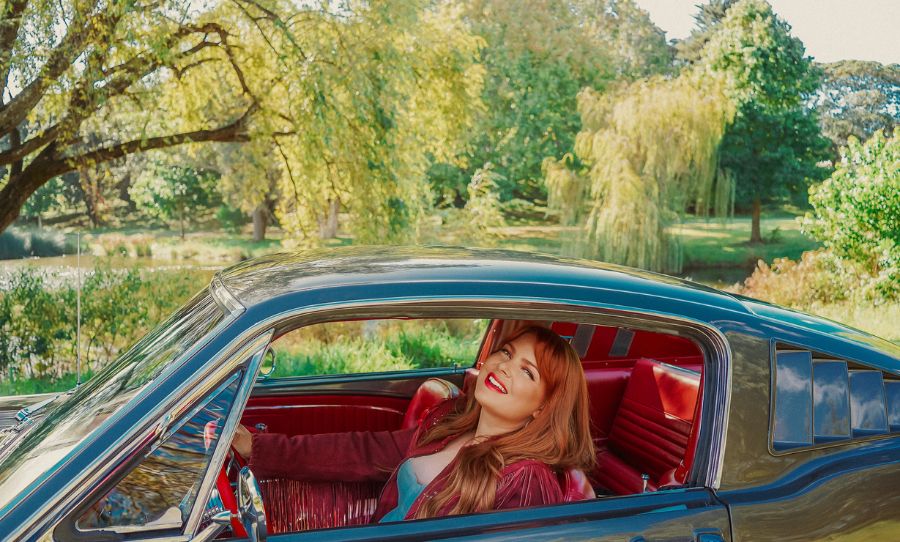 HappyMagTV's tweet image. “Melodic Highways: Lucie Tiger’s Unforgettable Road Trip Playlist.
happymag.tv/lucie-tiger-ro…