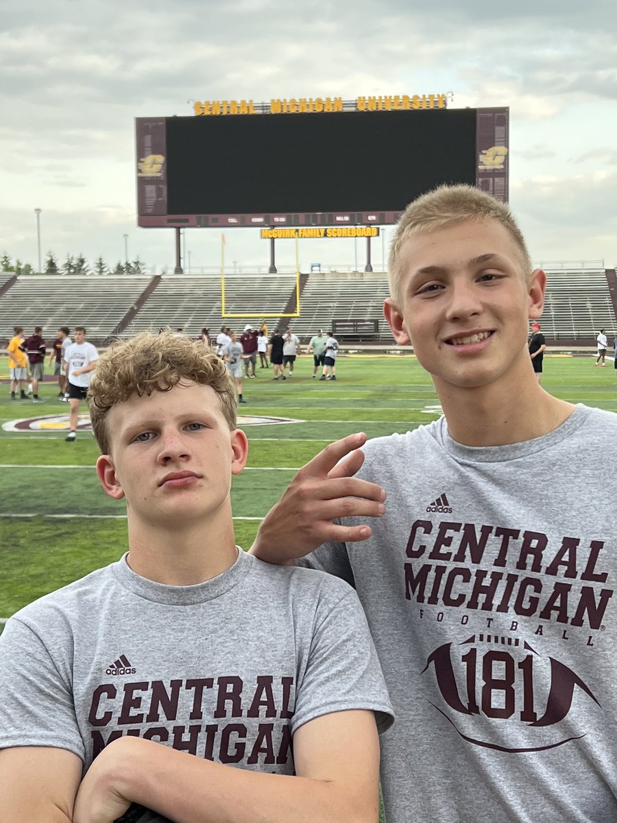 Had a great time up in Mt. Pleasant at CMU Camp! Look forward to heading back. Fire Up Chips! @CMU_Football @CoachJKos @BeauKnows312 @TylerEliteQb1