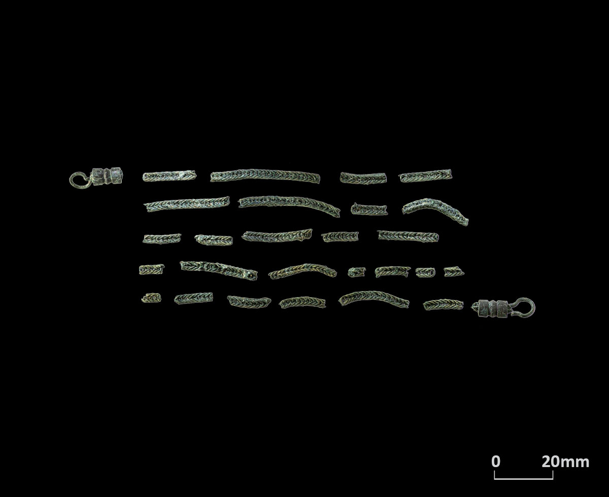 CotswoldArch's tweet photo. (2/2) ...These date to the 2nd century AD and were likely sourced from a workshop in the southwest, with ours being found in #Cornwall. See them in our #VirtualMuseum now: https://t.co/Z9Duxj4tcQ #NationalMuseumWeek #Archaeology #DigitalArchaeology #ArchaeologyForAll #CAVM https://t.co/CrK2YlbpSO